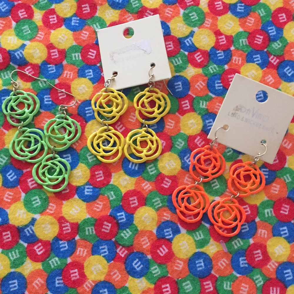 Women's earrings vintage selling as it is
